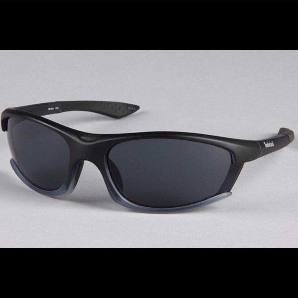 NWT TIMBERLAND POLARIZED TB7065 50a SUNGLASSES